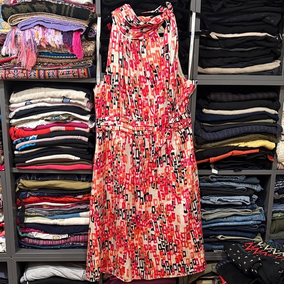 Shoshanna Dresses & Skirts - Shoshanna Silk Dress